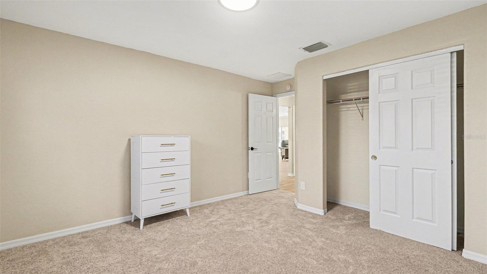 SPRUCE CREEK COUNTRY CLUB - Residential