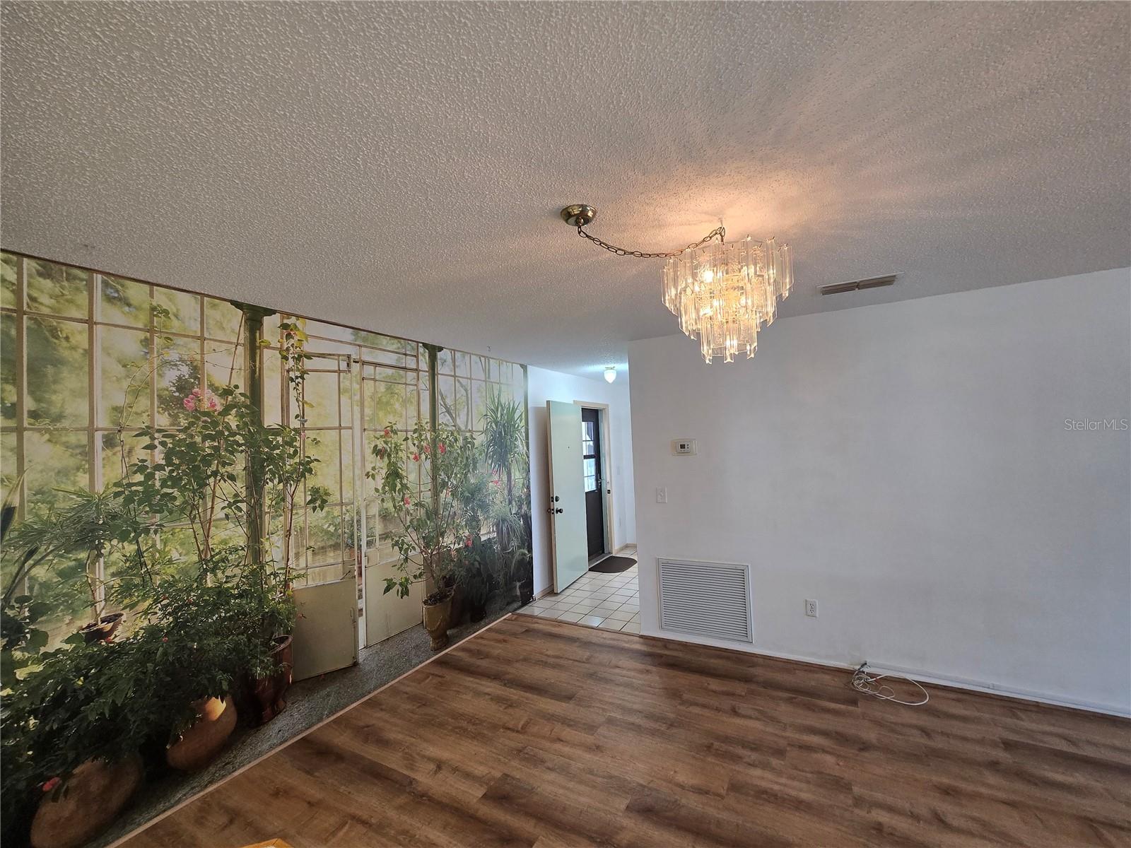 TERRACE PARK OF FIVE TOWNS - Residential