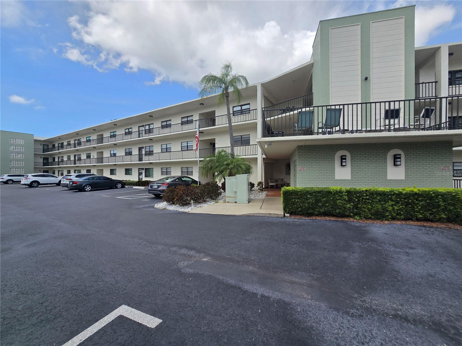 TERRACE PARK OF FIVE TOWNS - Residential