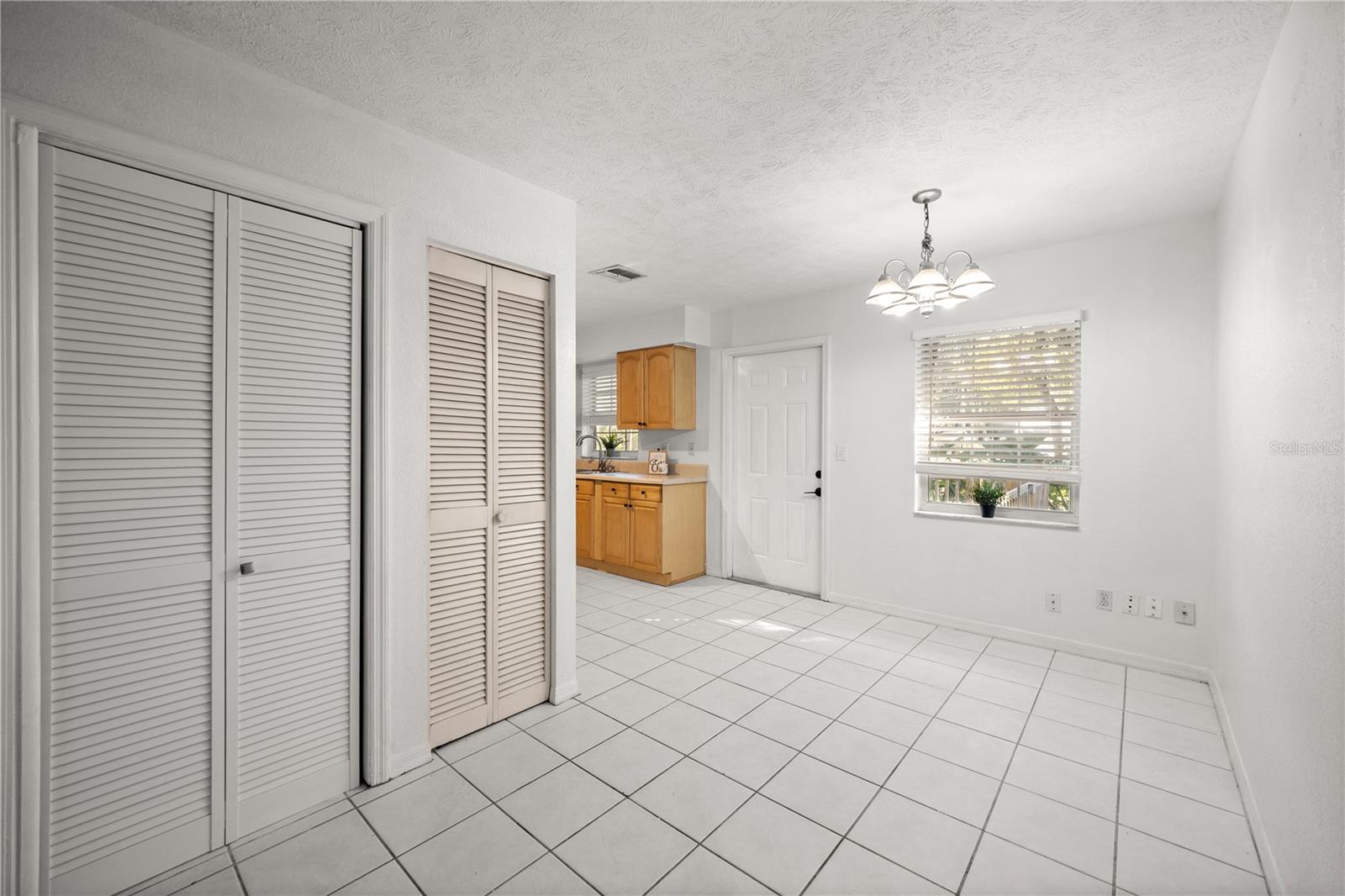 OCALA PARK ESTATE - Residential