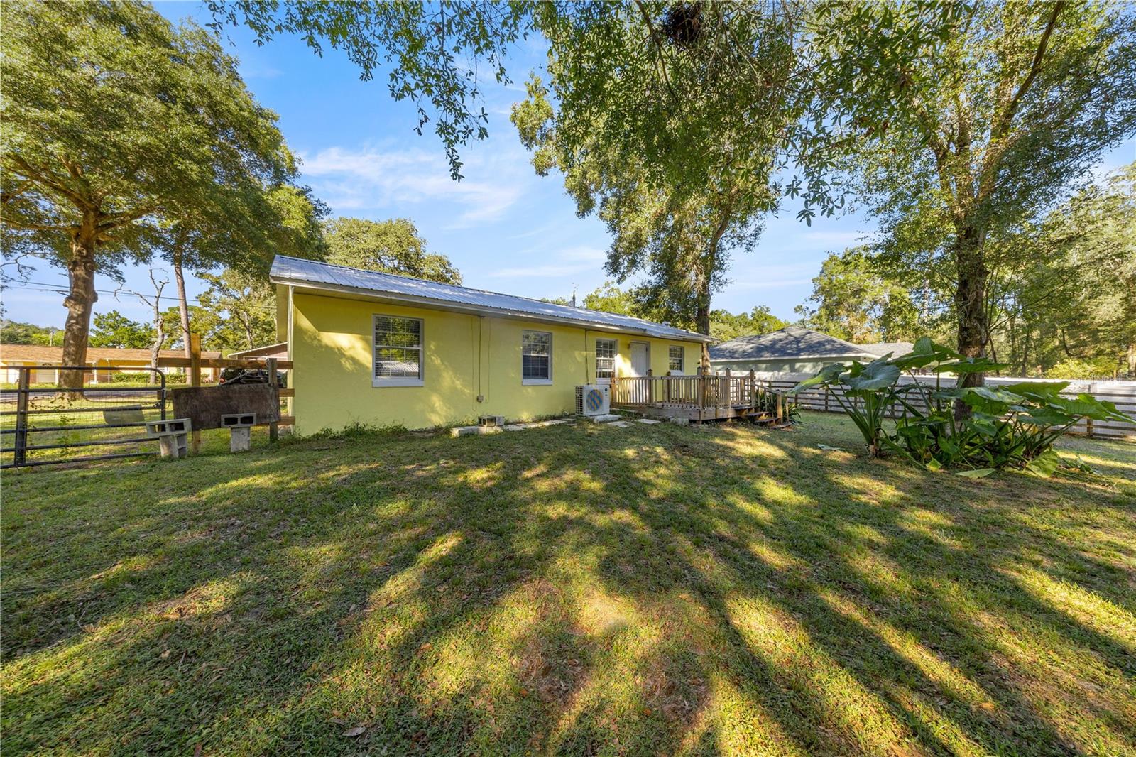 OCALA PARK ESTATE - Residential