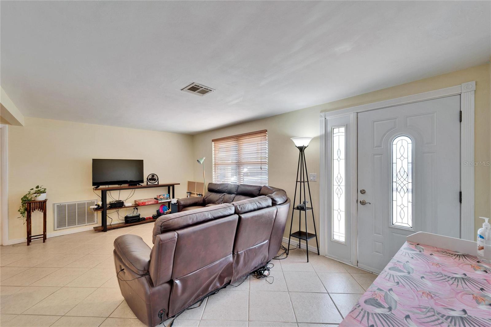 2533 LIMEWOOD DRIVE