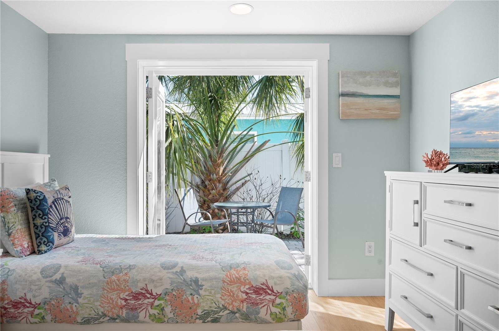 SUNSET VILLAS ON AVE E - Residential