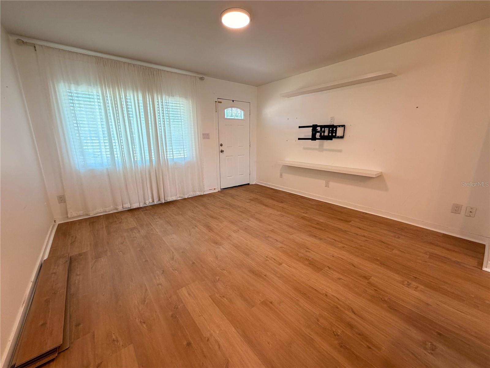 JAN PHYL VILLAGE - Residential