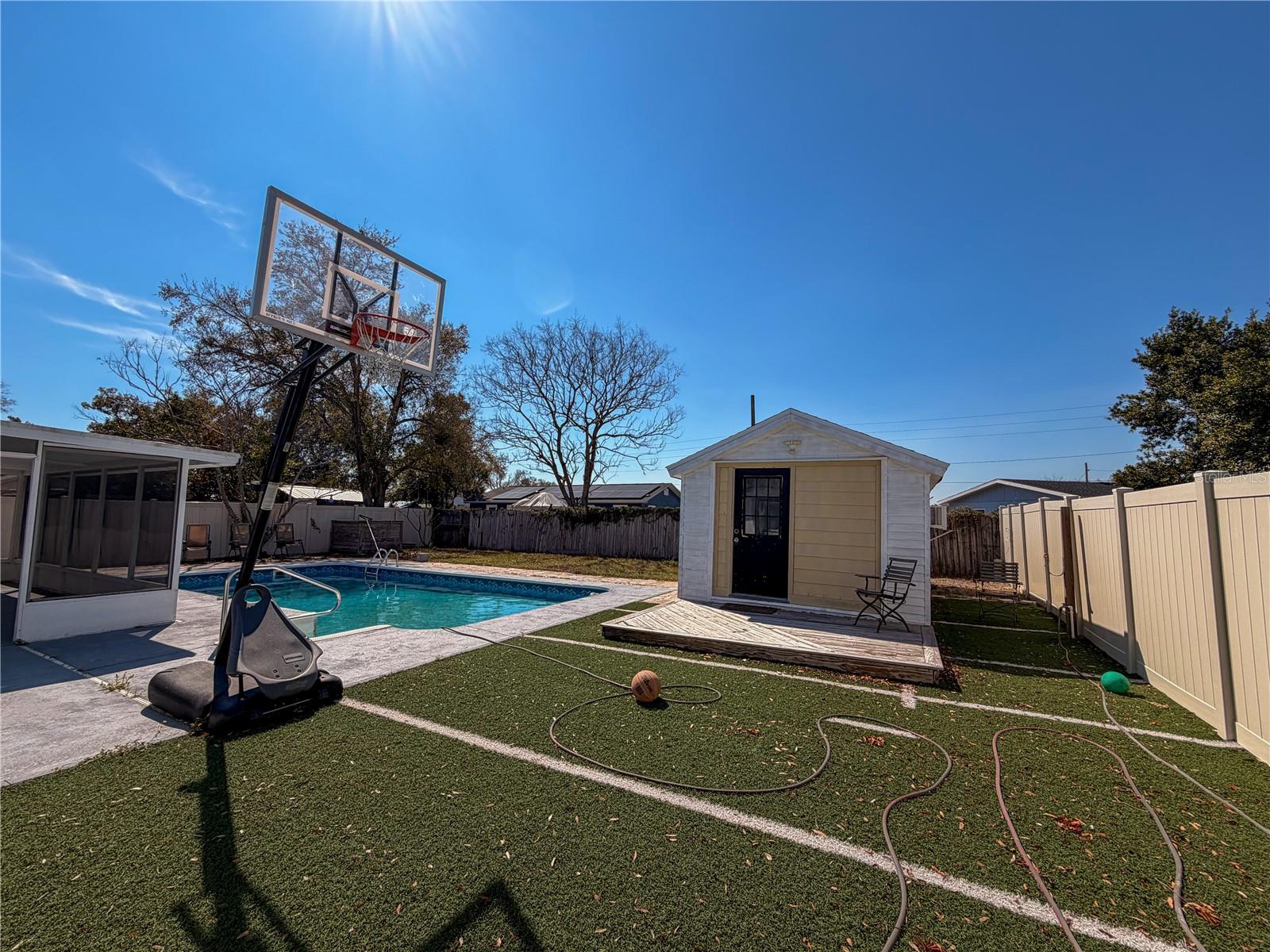 JAN PHYL VILLAGE - Residential