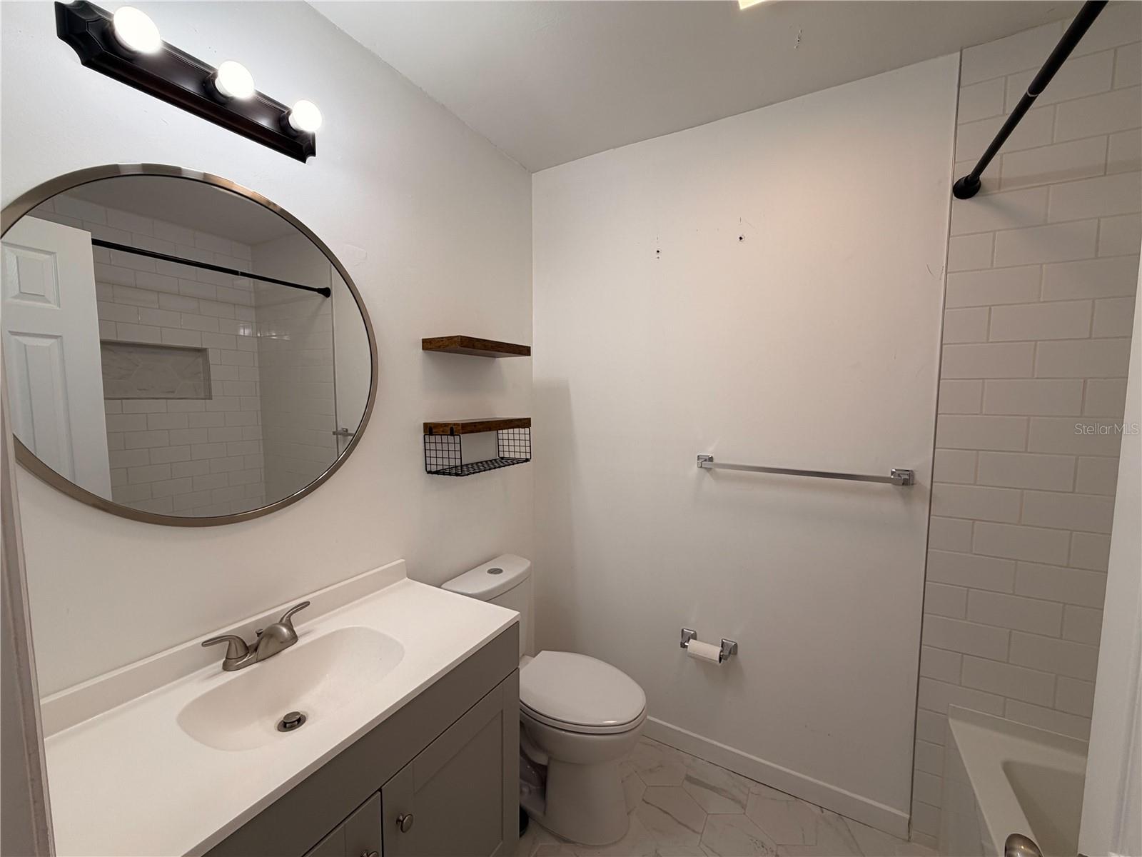 JAN PHYL VILLAGE - Residential