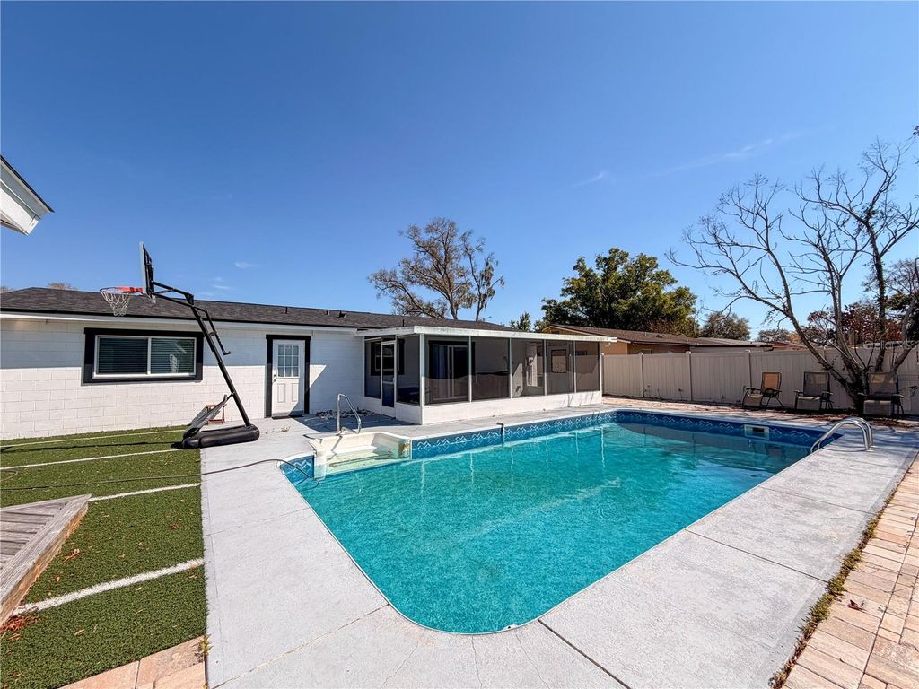 Photo of 509 Clayton Circle, Winter Haven, FL 33880 (MLS # O6385911)