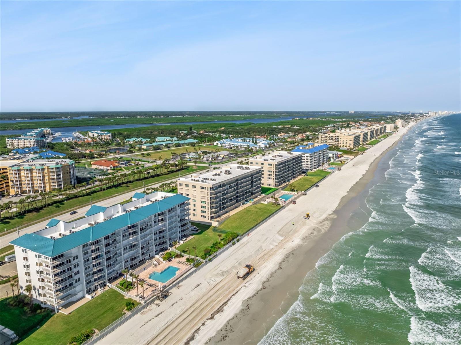 TOWERS AT PONCE INLET TOWER 08-09 CONDO PH 01 - Residential