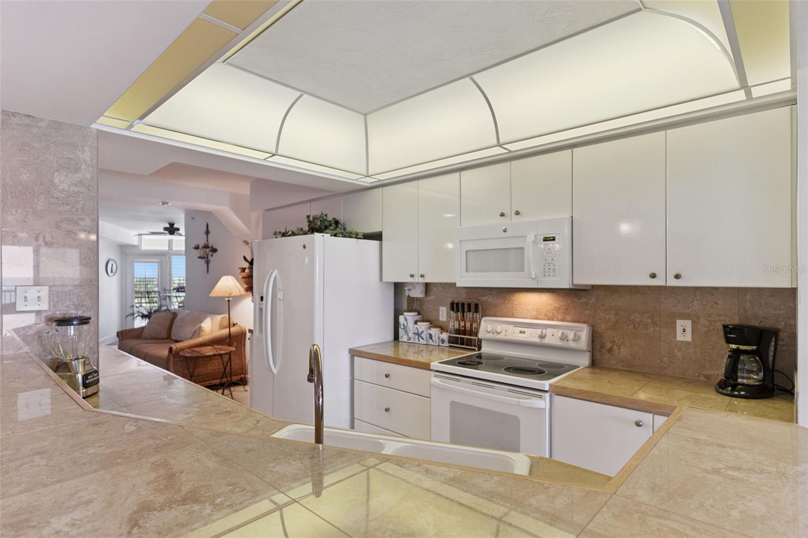 TOWERS AT PONCE INLET TOWER 08-09 CONDO PH 01 - Residential