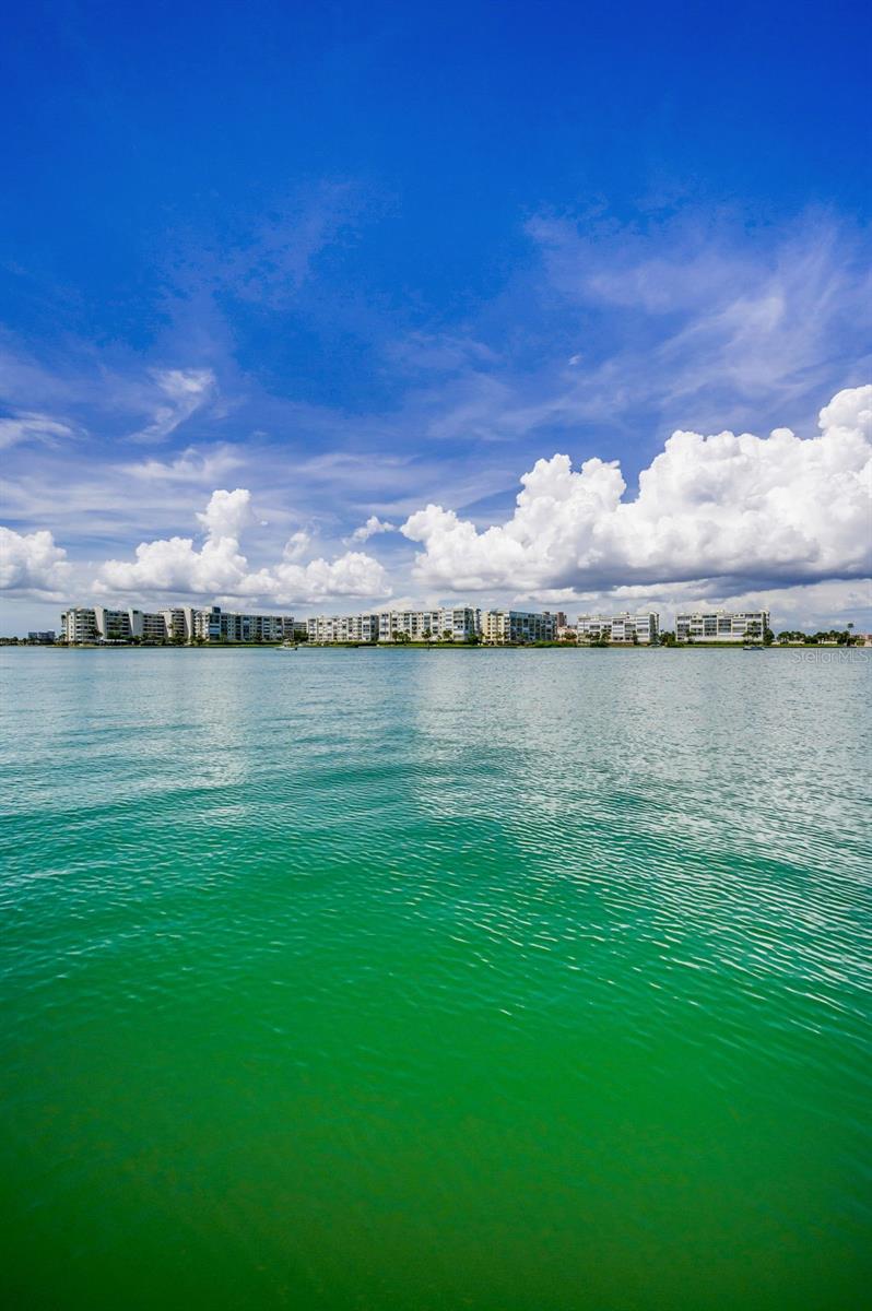 BAY ISLES CONDO - Residential