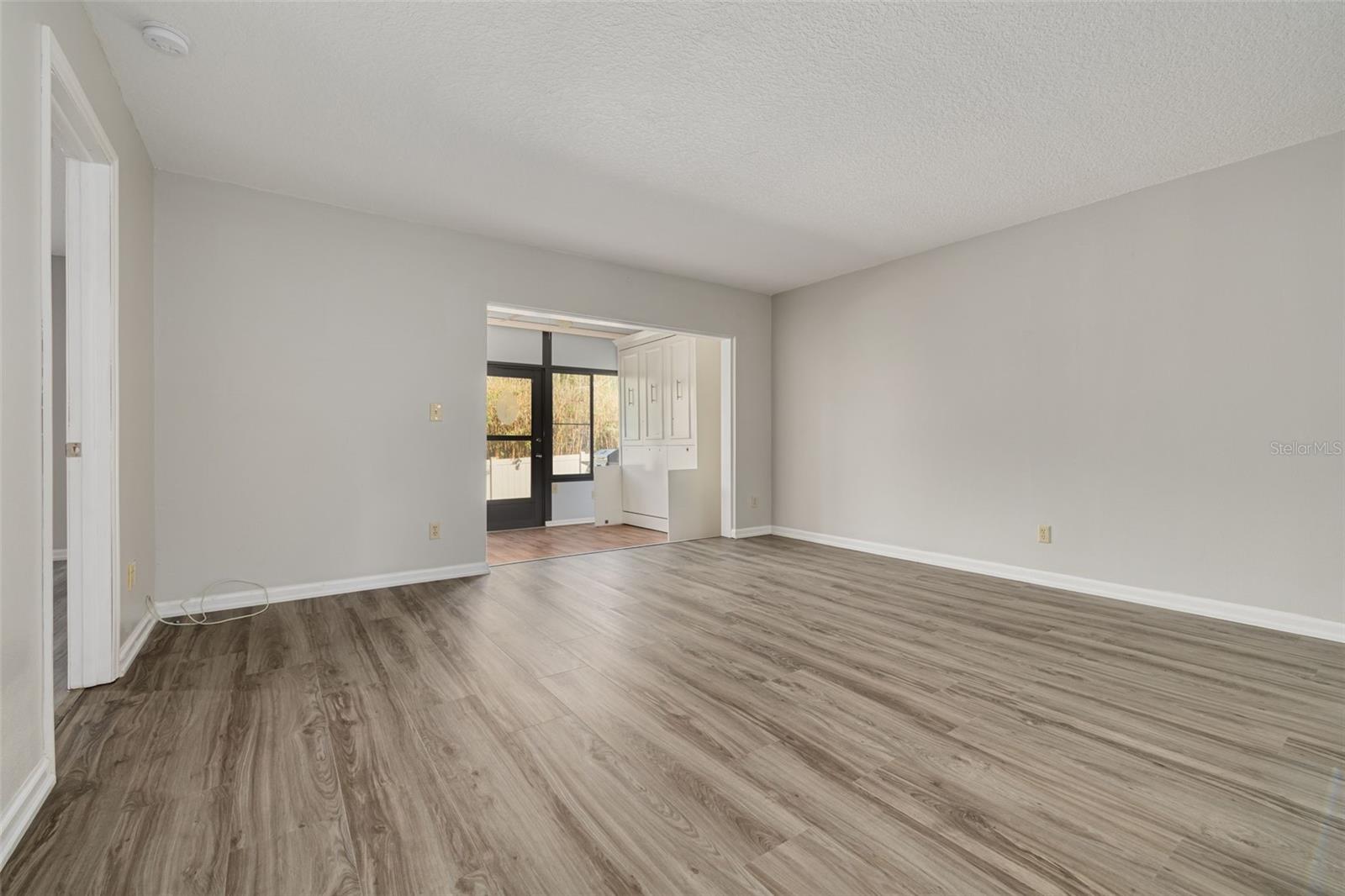 MAGNOLIA RIDGE CONDO - Residential Lease