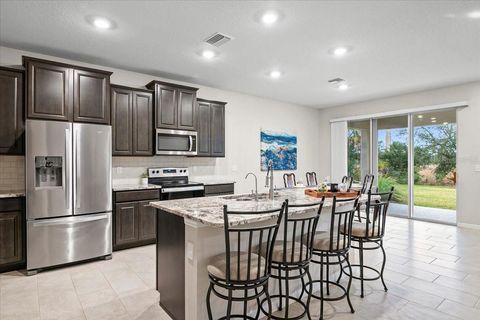 Single Family Residence in SARASOTA FL 2204 MIDNIGHT PEARL DRIVE 3.jpg