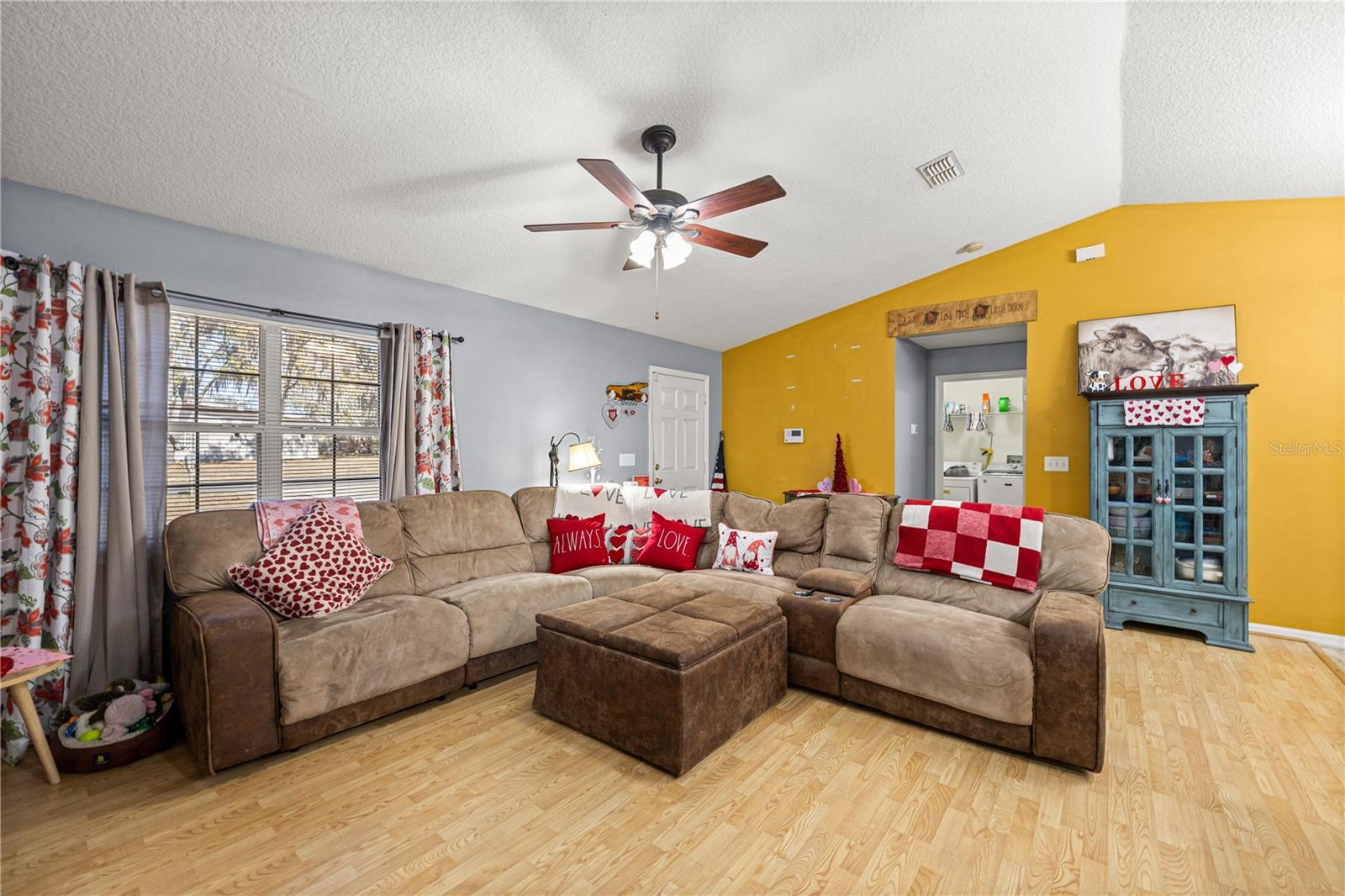 INVERNESS HIGHLANDS SOUTH - Residential