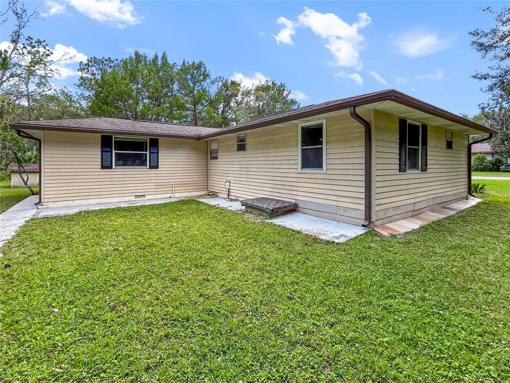Photo of 1011 N Lajolla Point, Crystal River, FL 34429 (MLS # V4945362)