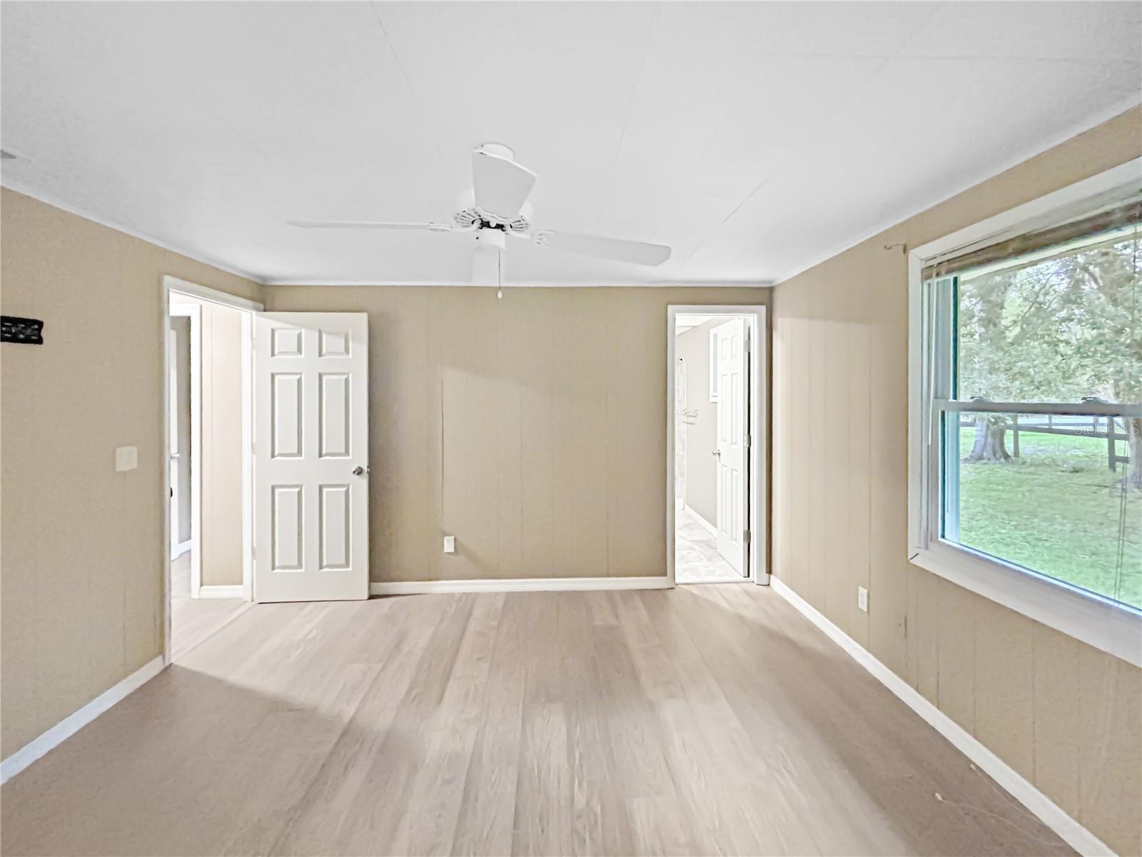 LA JOLLA PALMS - Residential