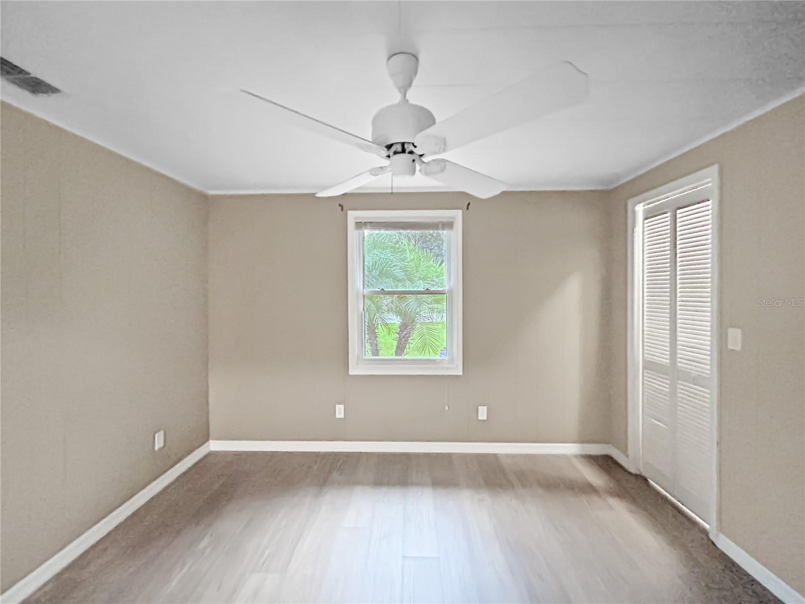 LA JOLLA PALMS - Residential