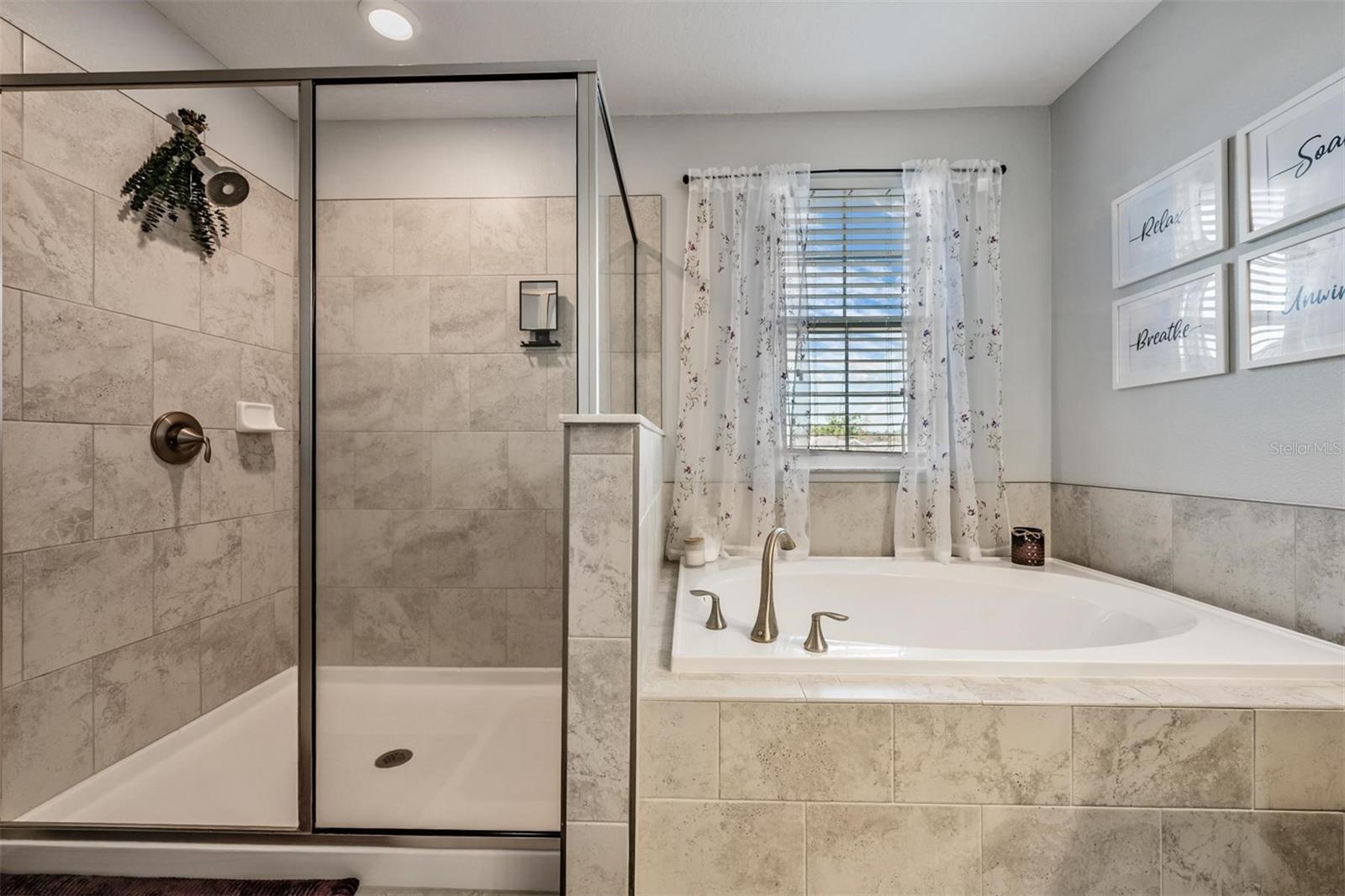 ENCLAVE/TERRA BELLA PH 2,3 - Residential