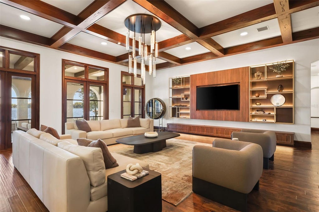 Photo of 541 Virginia Drive, Winter Park, FL 32789 (MLS # O6453520)