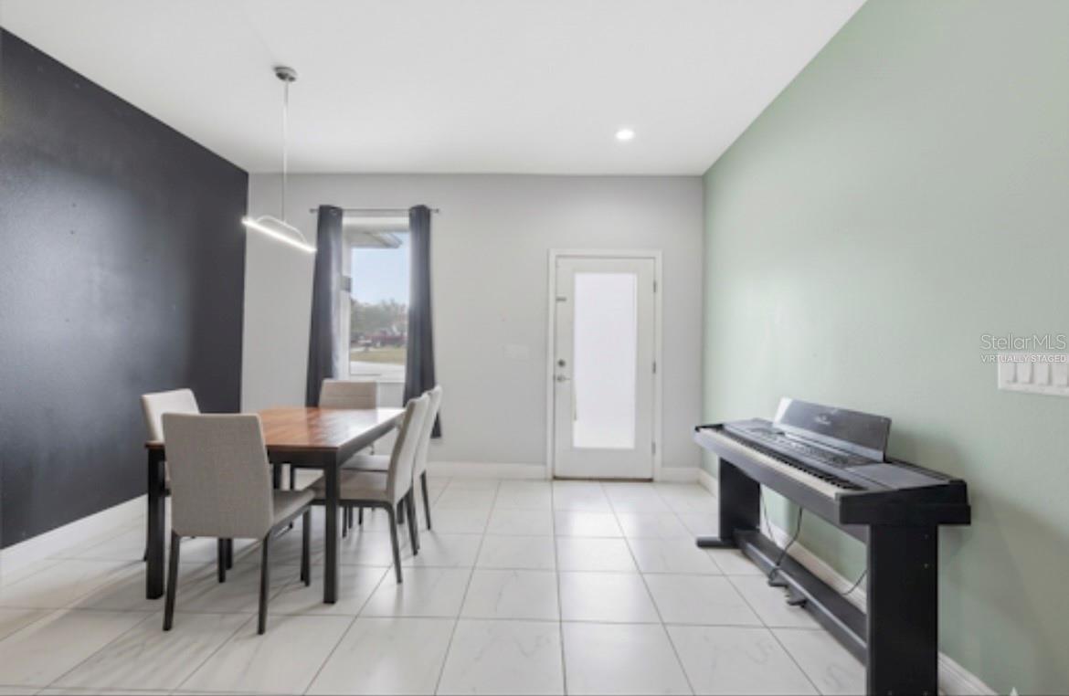 DELTONA LAKES UNIT 16 - Residential