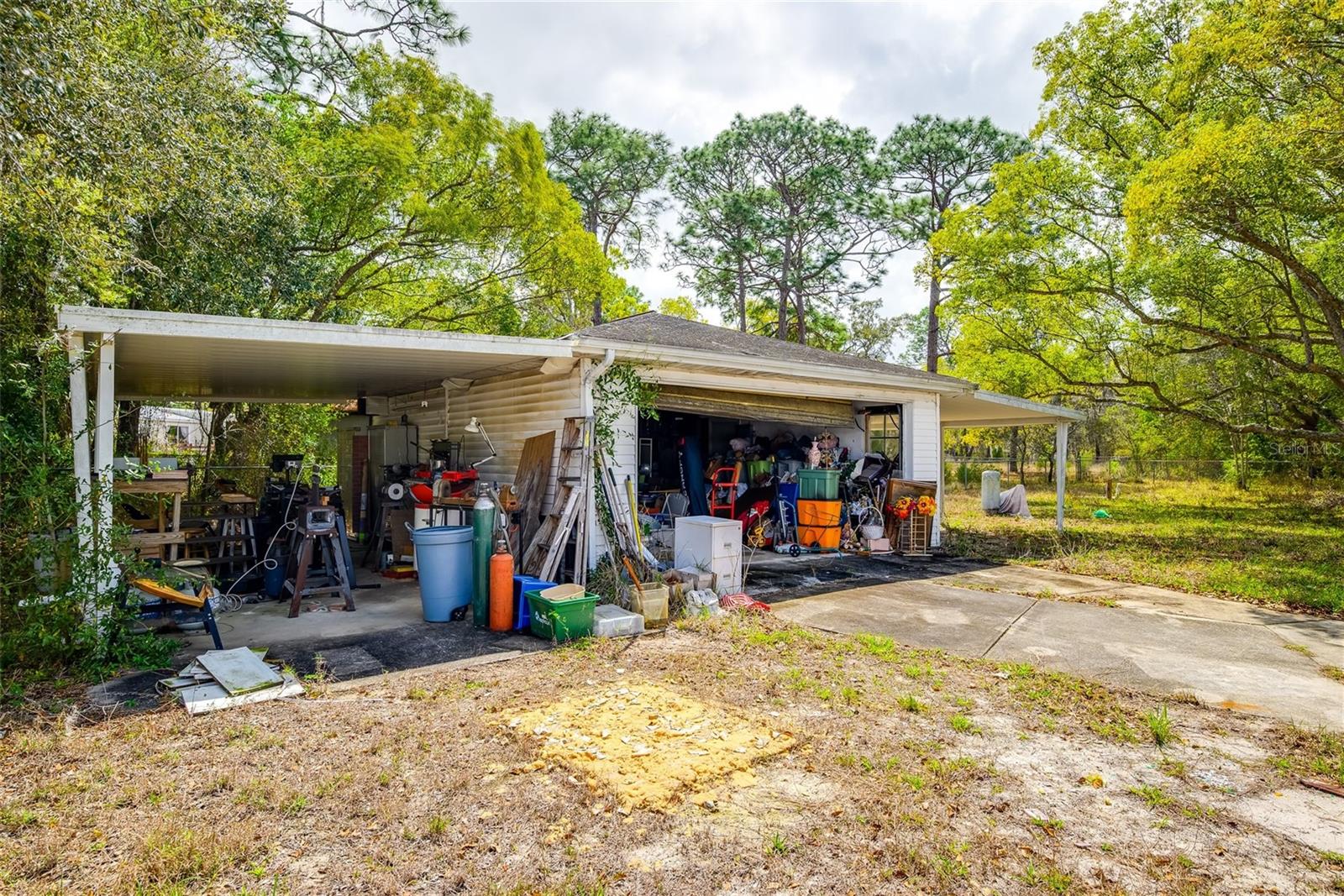 WEEKI WACHEE ACRES - Residential