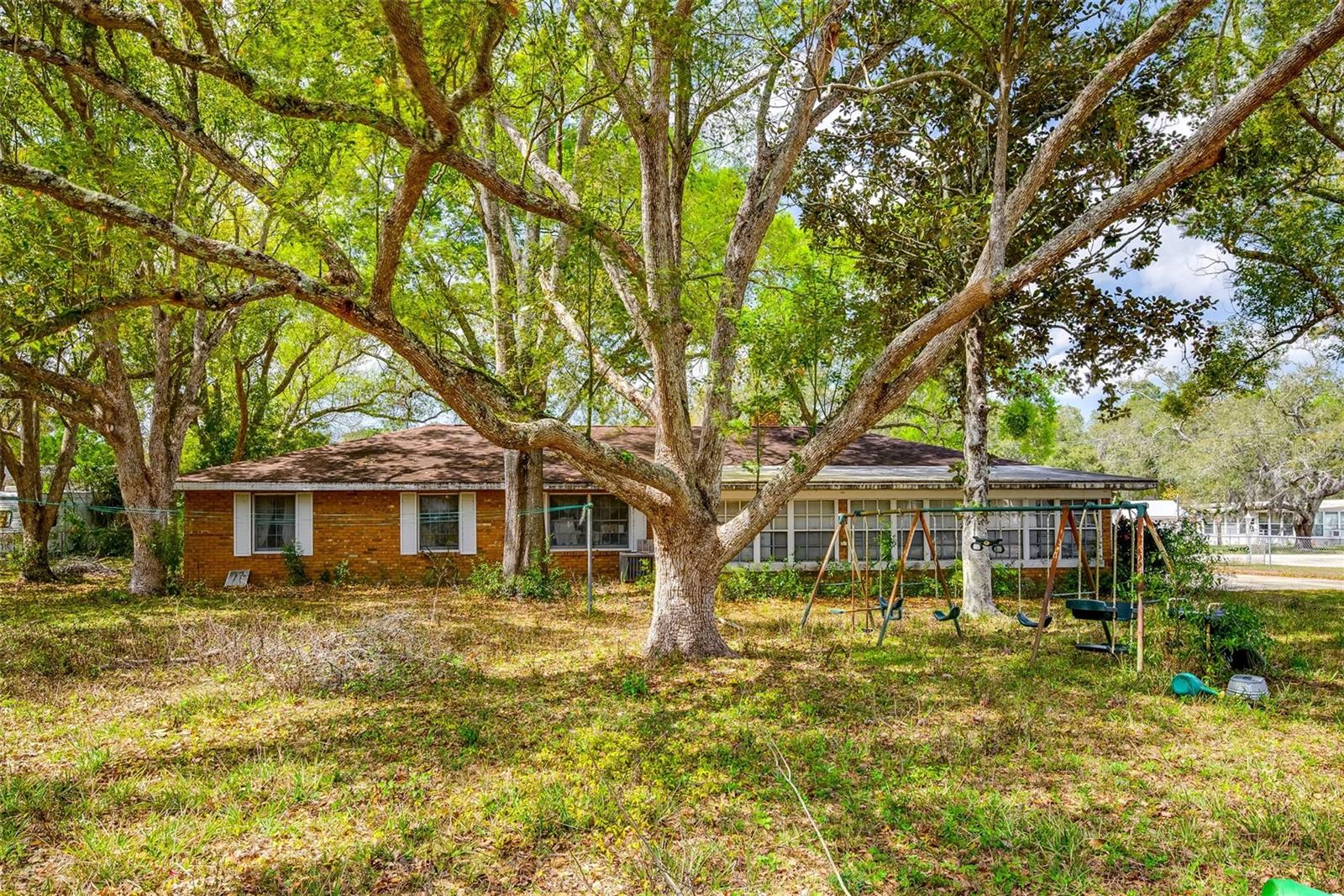 WEEKI WACHEE ACRES - Residential