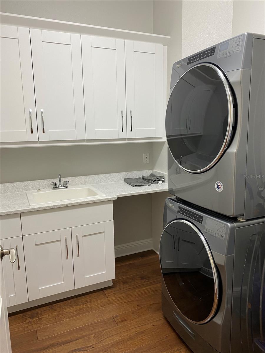 PALMA SOLA BAY CLUB - Residential Lease