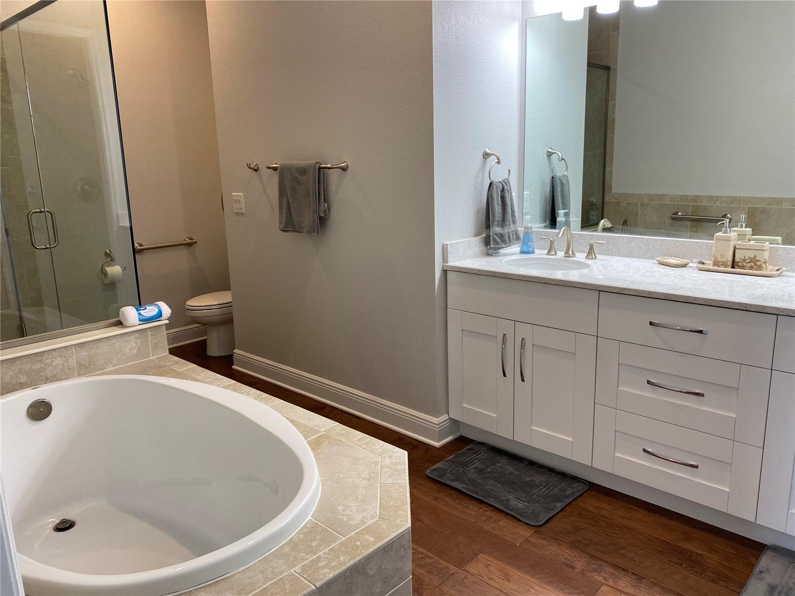 PALMA SOLA BAY CLUB - Residential Lease