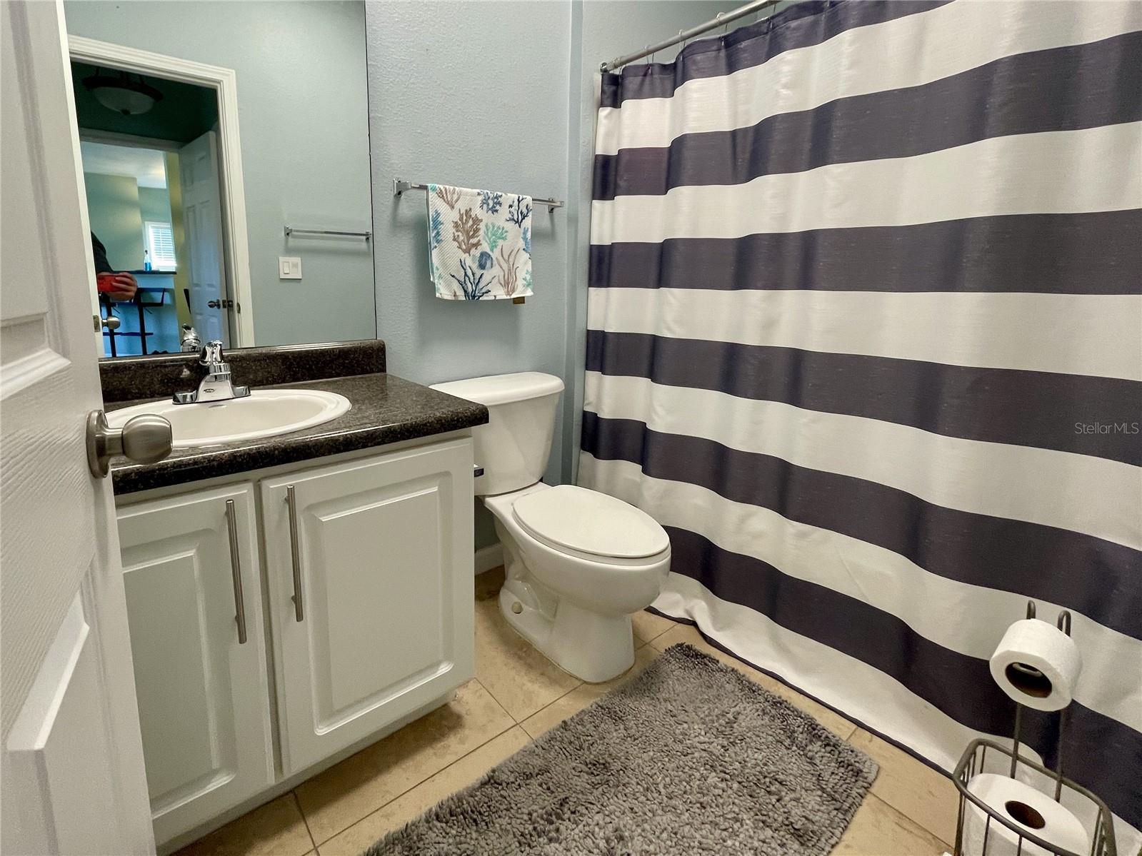 THE PALMS OF CORTEZ - Residential Lease