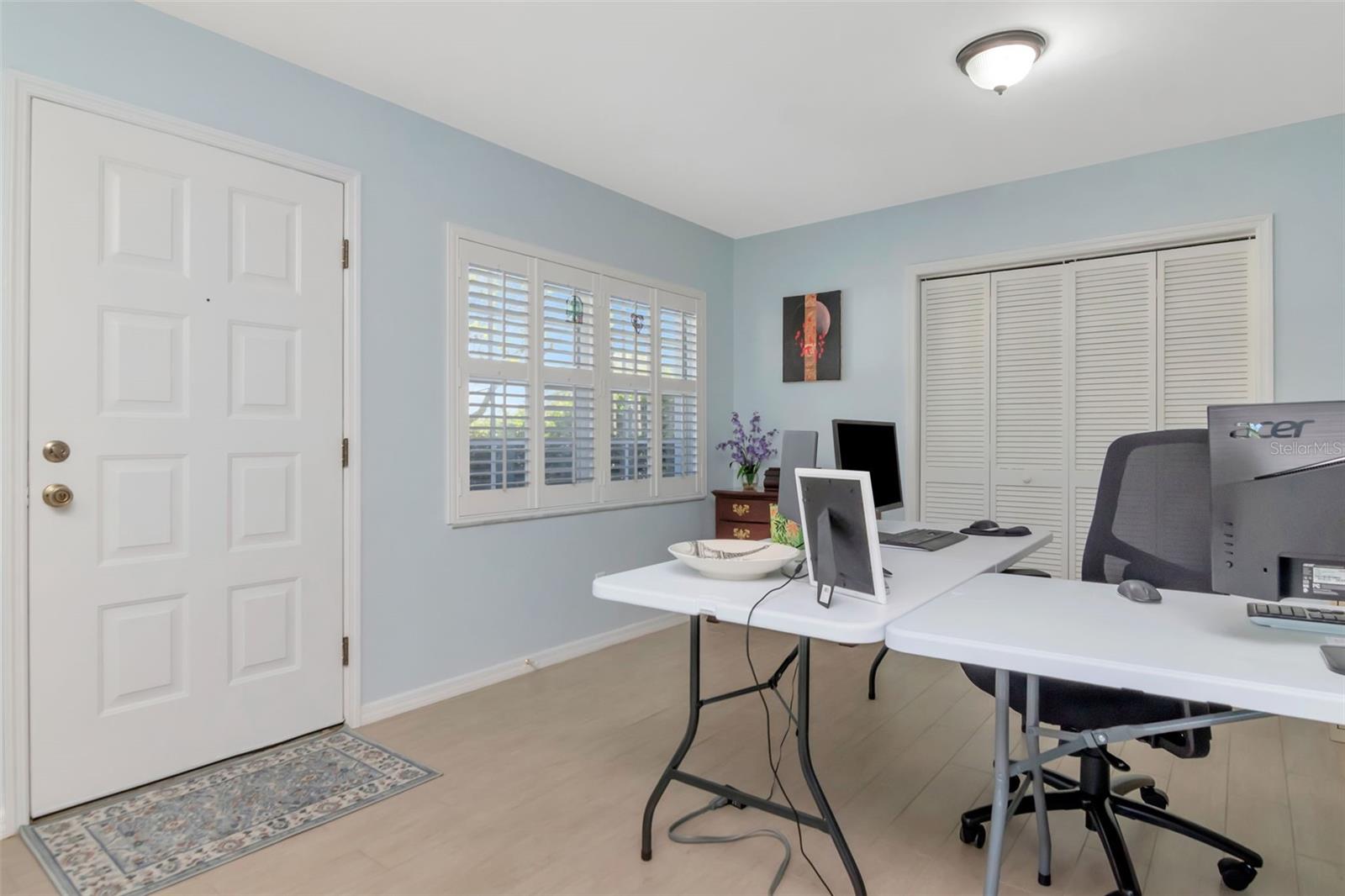 KAPOK MANOR CONDO - Residential