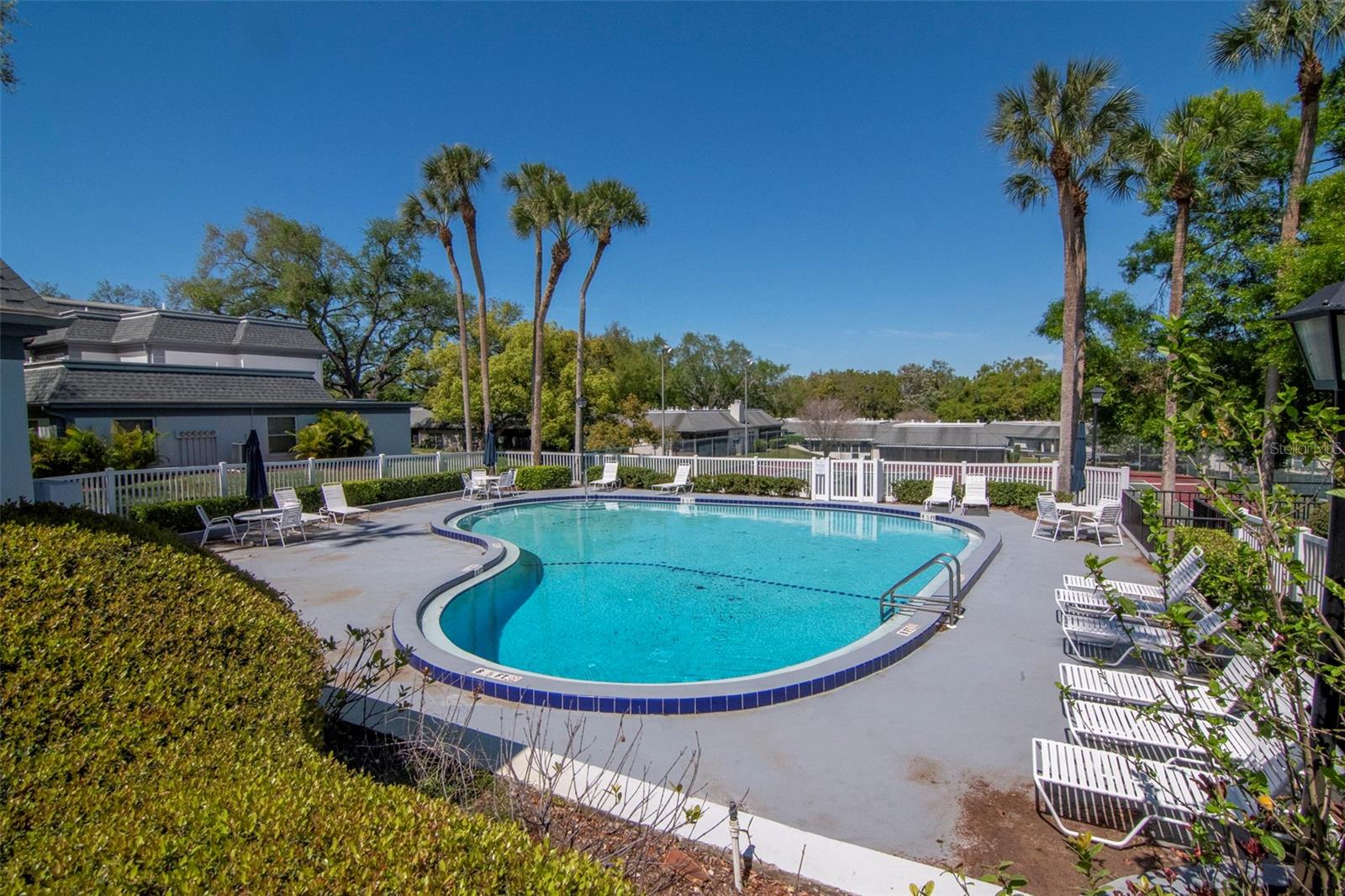 KAPOK MANOR CONDO - Residential