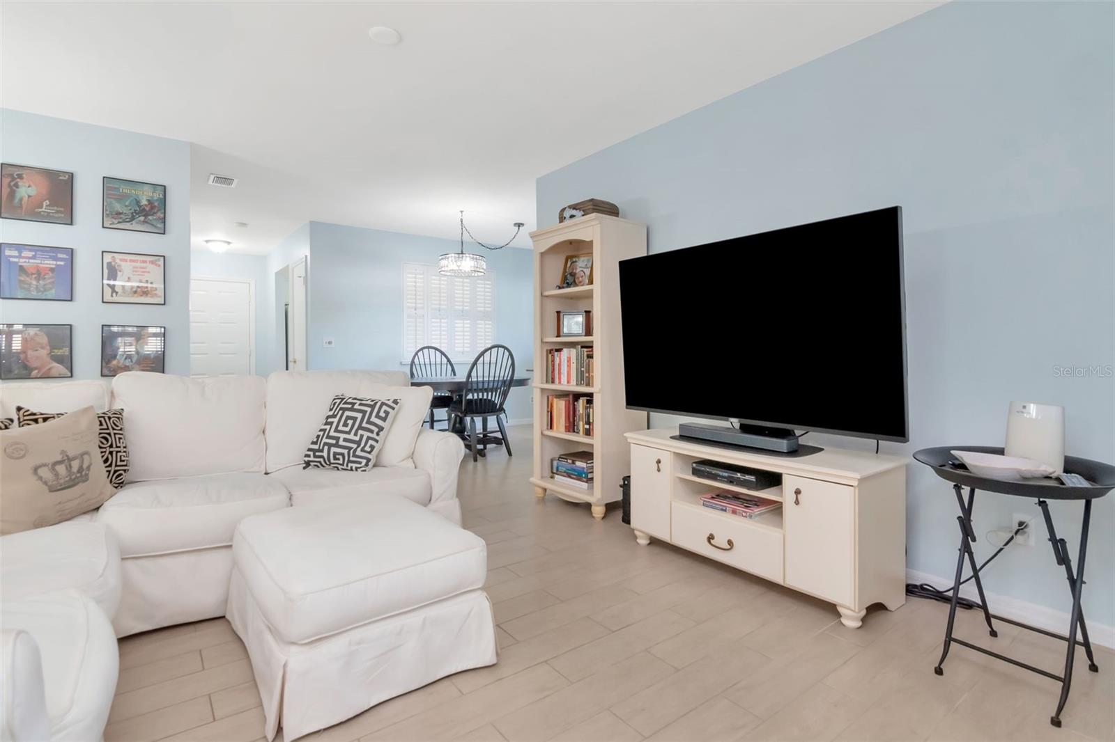 KAPOK MANOR CONDO - Residential