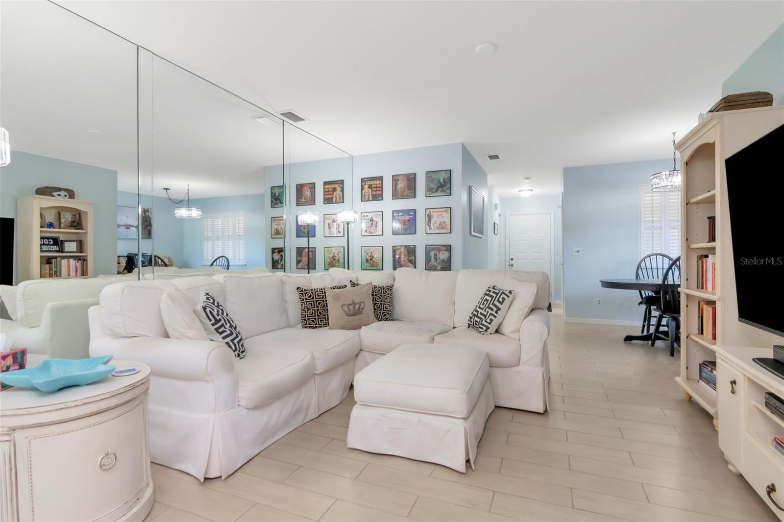 KAPOK MANOR CONDO - Residential