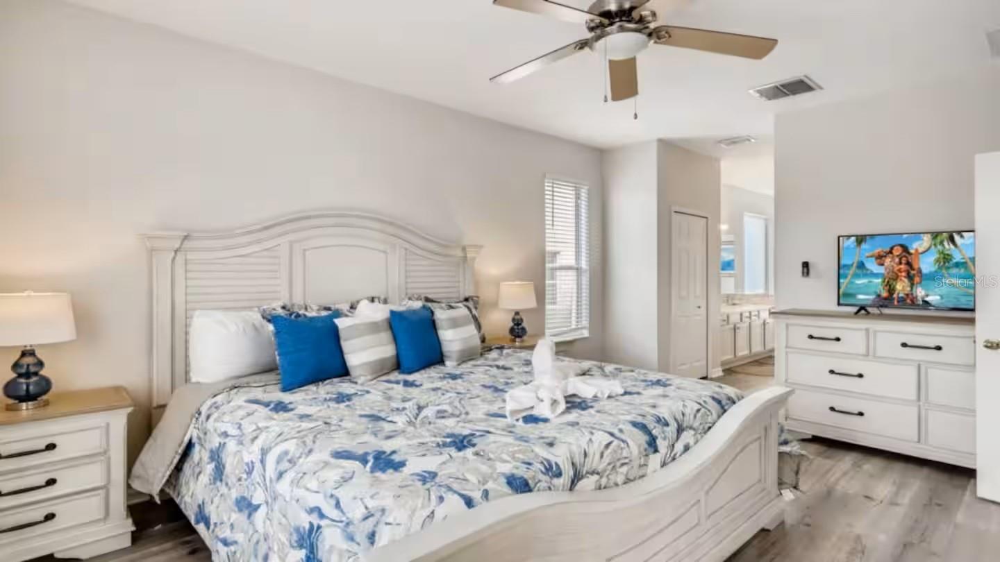 EMERALD ISLAND RESORT PH 3 - Residential