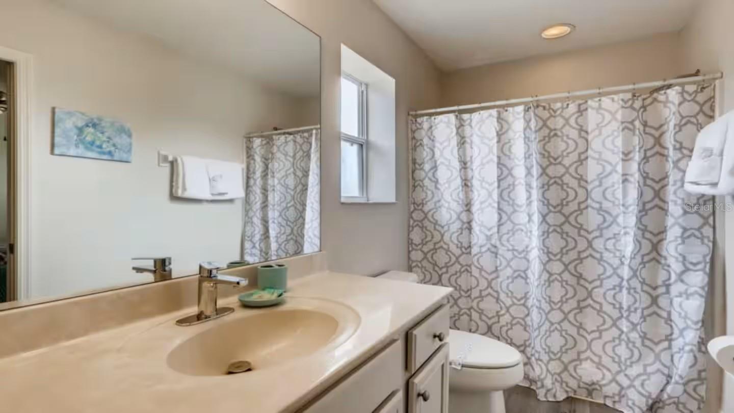 EMERALD ISLAND RESORT PH 3 - Residential