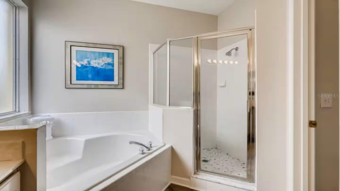 EMERALD ISLAND RESORT PH 3 - Residential