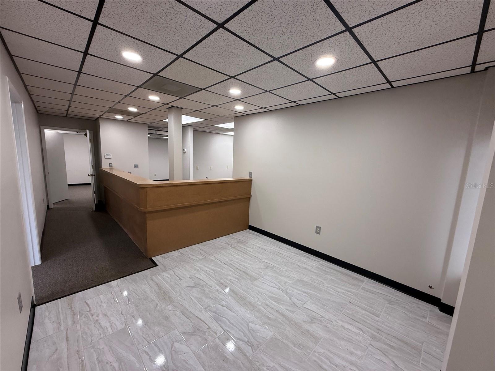 OCALI CENTER - Commercial Lease