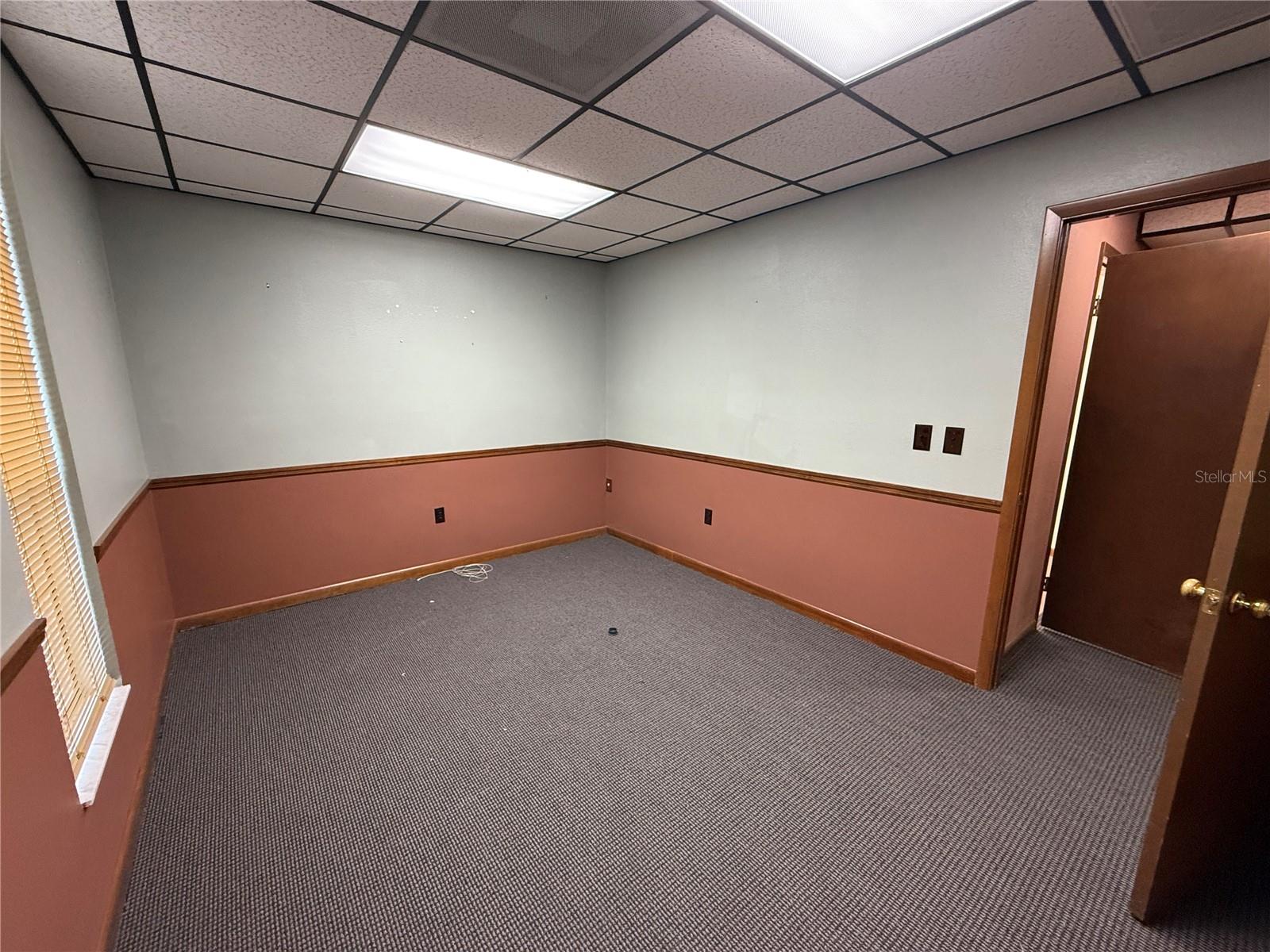 OCALI CENTER - Commercial Lease