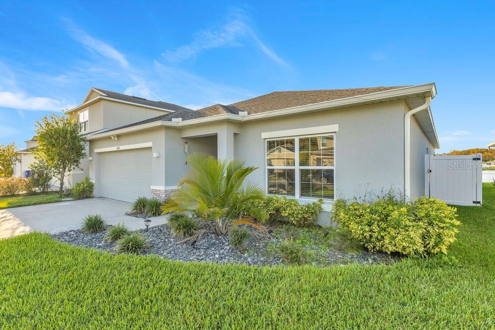 4255 SOUTHERN VISTA LOOP