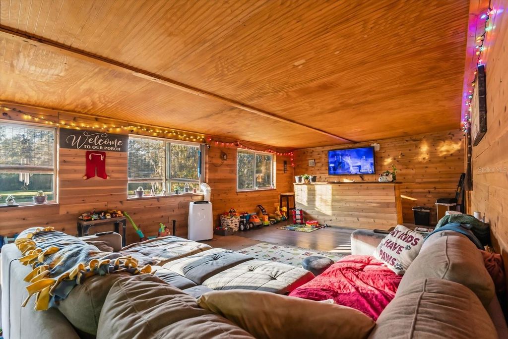 Photo of 418 Glenn Road, Orlando, FL 32833 (MLS # O6370611)