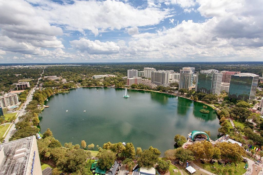 Photo of 150 E Robinson Street #601, Orlando, FL 32801 (MLS # O6398608)