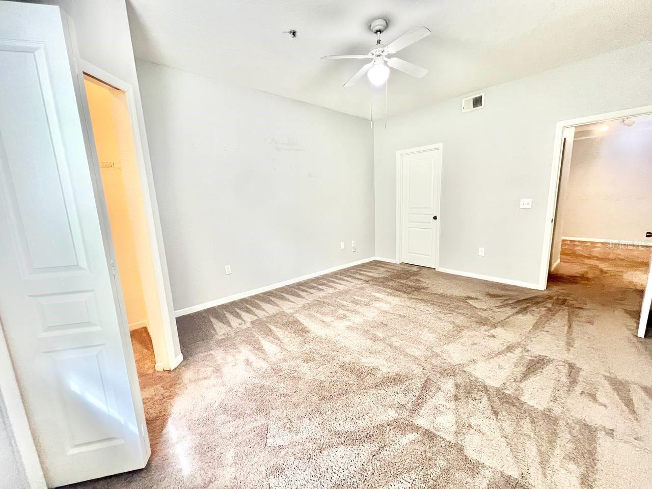 JADE AT TAMPA PALMS A CONDOMIN - Residential Lease