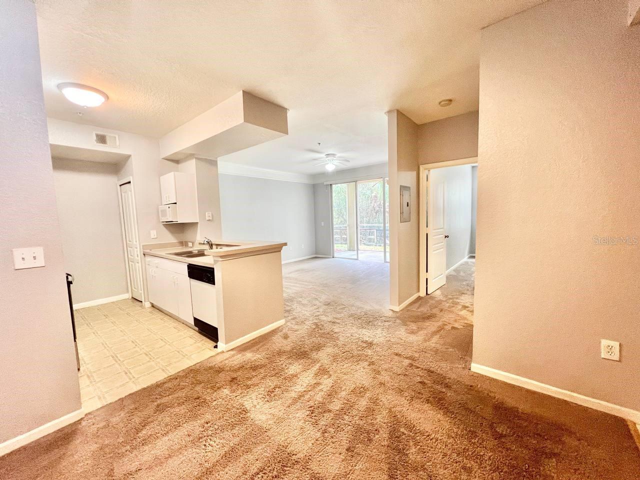 JADE AT TAMPA PALMS A CONDOMIN - Residential Lease