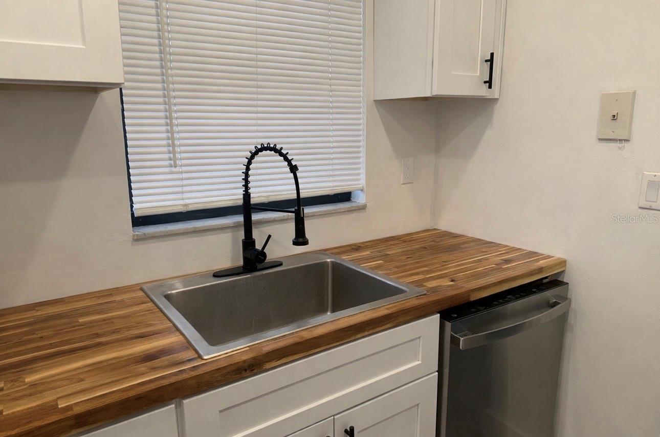 DAYTONA BEACH GOLF & COUNTRY CLUB - Residential