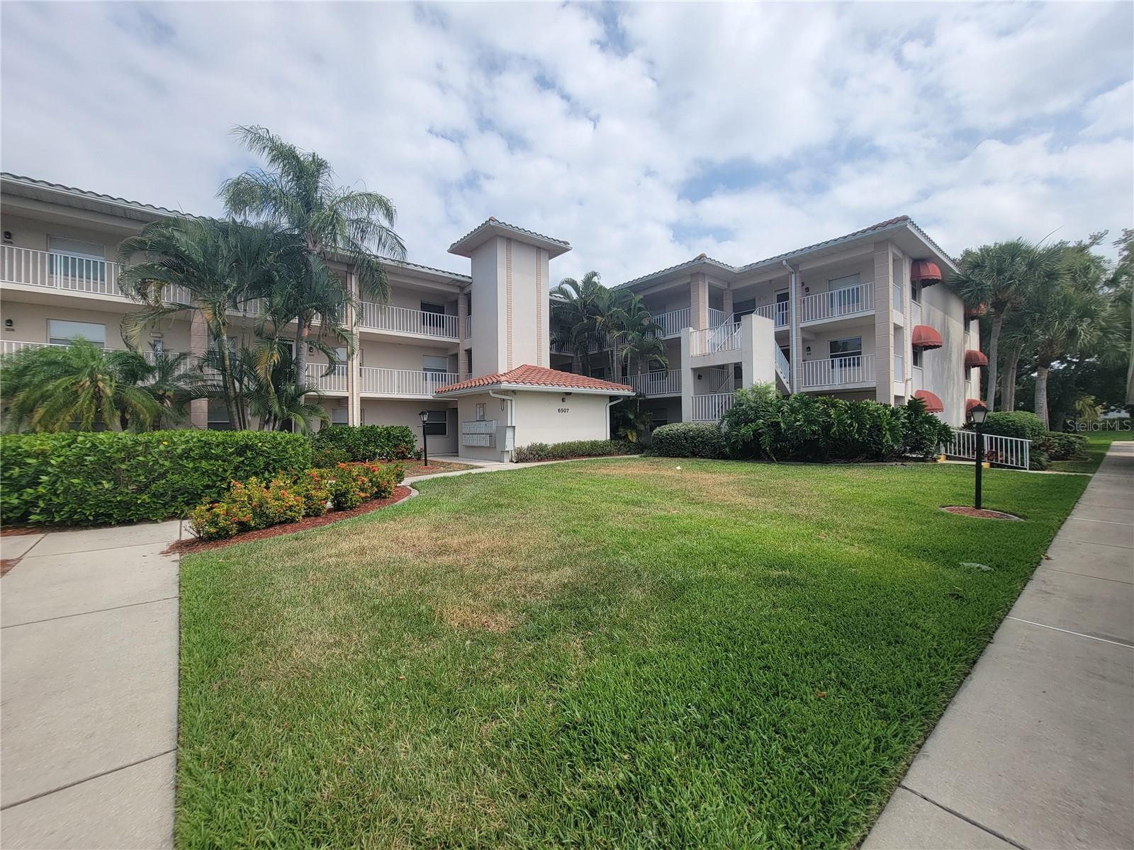 6507 STONE RIVER ROAD 302