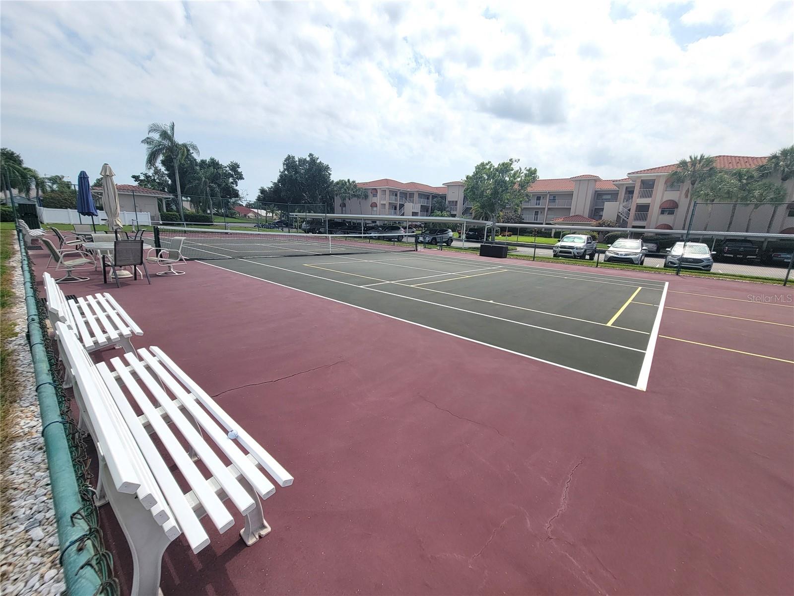 TERRACES 4 OF TARA - Residential