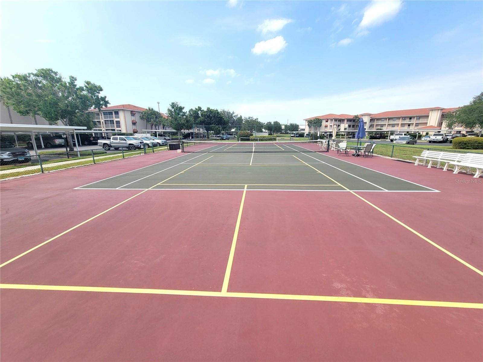 TERRACES 4 OF TARA - Residential