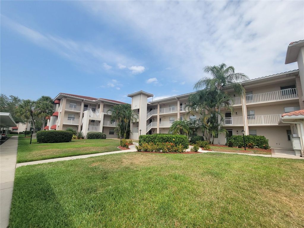 Photo of 6507 Stone River Road #302, Bradenton, FL 34203 (MLS # A4657394)