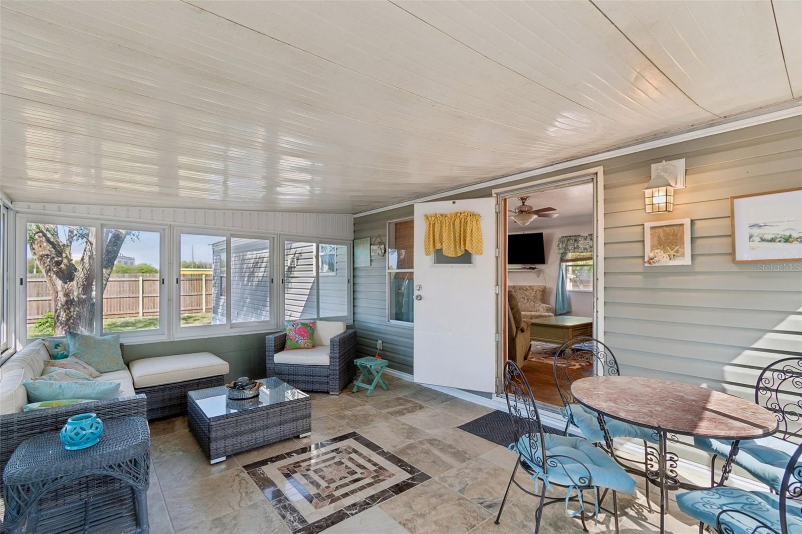 CANDLELIGHT GROVES - Residential