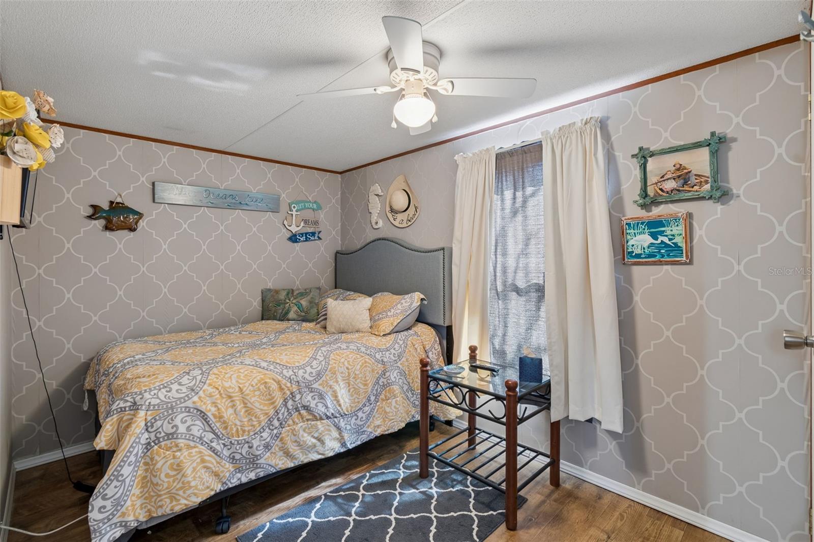 CANDLELIGHT GROVES - Residential