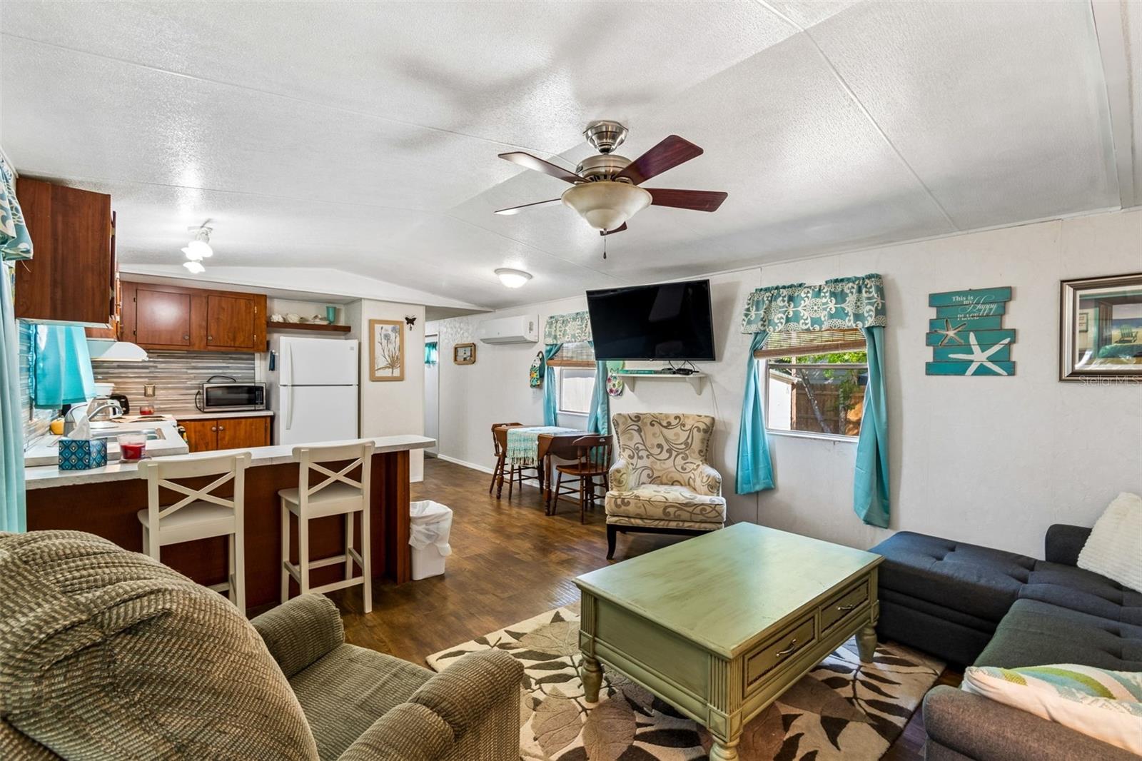 CANDLELIGHT GROVES - Residential